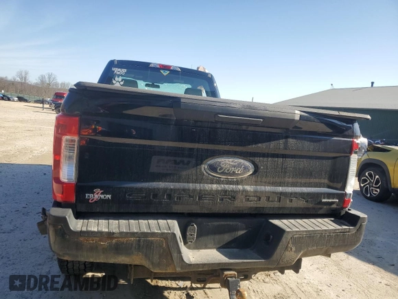 2017 Ford F-250 XLT with VIN 1FTBF2B60HEB82463, listed as a Copart auction lot 53782655 with 76,093 mi miles and Salvage title. Bid and sale history available at DreamBid. Image 6.