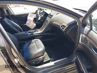 2016 Lincoln MKZ with VIN 3LN6L2J98GR611569, listed as a IAAI auction lot 42151123 with 84,184 mi miles and . Bid and sale history available at DreamBid. Image 5.