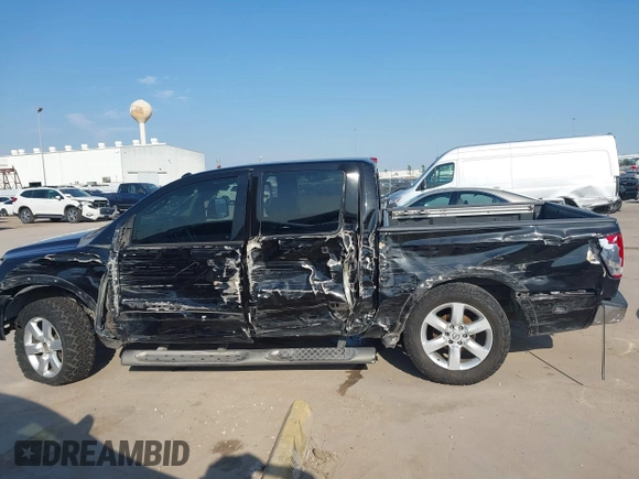 2008 Nissan Titan SE with VIN 1N6BA07D38N346909, listed as a IAAI auction lot 41678706 with 321,104 mi miles. Bid and sale history available at carsss.com. Image 14.