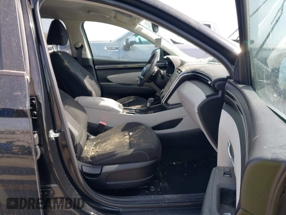 2023 Hyundai Tucson SEL with VIN 5NMJBCAE0PH220551, listed as a IAAI auction lot 41776552 with 46,002 mi miles. Bid and sale history available at carsss.com. Image 5.
