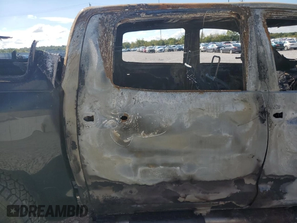 2011 Toyota Tundra 4WD Truck with VIN 5TFDY5F18BX196657, listed as a Copart auction lot 71468404 with 0 mi miles and Salvage Title. Bid and sale history available at carsss.com. Image 10.