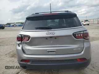 2018 Jeep Compass Latitude with VIN 3C4NJCBB8JT181968, listed as a Copart auction lot 51128195 with 94,471 mi miles and Salvage Title. Bid and sale history available at carsss.com. Image 6.