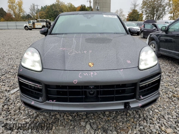 2023 Porsche Cayenne Turbo z VIN WP1AF2AY8PDA20565, wystawiony jako Copart lot #72817943 z przebiegiem 1 694 mil mil oraz . Historia ofert i sprzedaży dostępna na DreamBid. Obrazek 5.