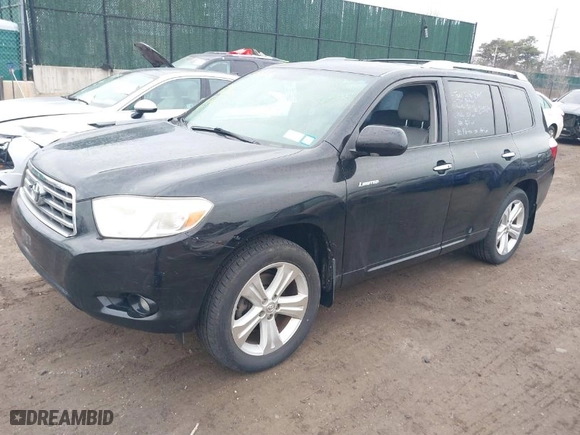 2010 Toyota Highlander Limited with VIN JTEDK3EH0A2167651, listed as a IAAI auction lot 41706757 with 211,212 mi miles. Bid and sale history available at carsss.com. Image 2.