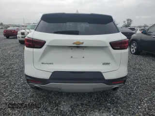 2024 Chevrolet Blazer LT z VIN 3GNKBCR43RS137604, wystawiony jako Copart lot #48540695 z przebiegiem 4 982 mil mil oraz Nie do naprawy • Non repairable. Historia ofert i sprzedaży dostępna na DreamBid. Obrazek 6.