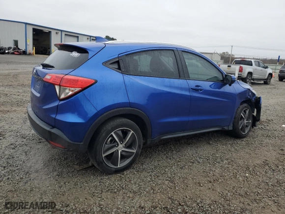 2021 Honda HR-V EX-L with VIN 3CZRU5H77MM701836, listed as a Copart auction lot 83841894 with 77,801 mi miles and Salvage Title. Bid and sale history available at carsss.com. Image 3.