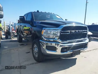 2024 Ram 2500 Tradesman with VIN 3C6UR5CL0RG264829, listed as a IAAI auction lot 41617725 with 46,483 mi miles. Bid and sale history available at carsss.com. Image 1.