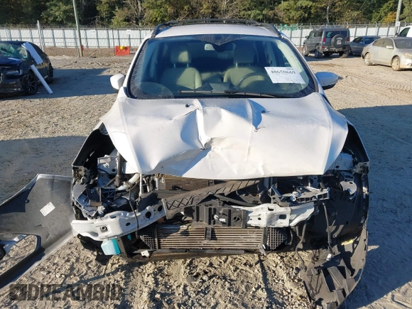 2013 Ford Escape SEL with VIN 1FMCU0HX9DUA51686, listed as a IAAI auction lot 40650669 with 86,442 mi miles. Bid and sale history available at carsss.com. Image 6.