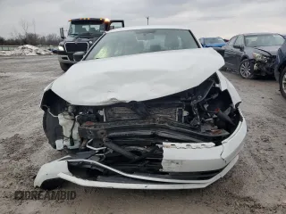 2015 Volkswagen Jetta Sport with VIN 3VWB17AJ9FM213344, listed as a Copart auction lot 85494874 with 136,572 mi miles and Salvage title. Bid and sale history available at DreamBid. Image 5.