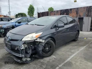 2013 Toyota Prius One z VIN JTDKN3DU1D5688821, wystawiony jako Copart lot #53647715 z przebiegiem 200 559 mil mil oraz Szkoda całkowita • Salvage title. Historia ofert i sprzedaży dostępna na DreamBid. Obrazek 1.