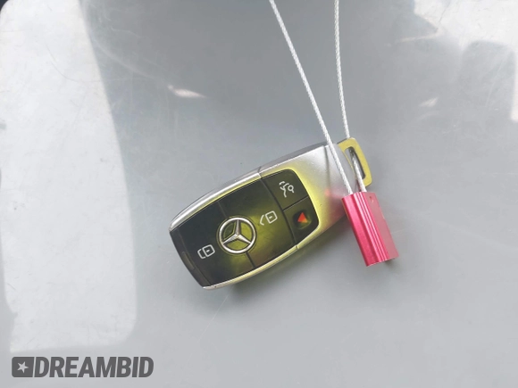 2017 Mercedes-Benz E 300 Luxury with VIN WDDZF4JB6HA056047, listed as a IAAI auction lot 42516474 with Not provided miles and . Bid and sale history available at DreamBid. Image 11.