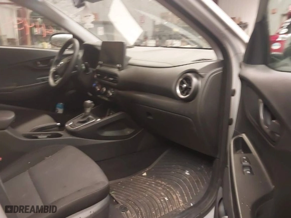 2022 Hyundai Kona SEL with VIN KM8K6CAB4NU839010, listed as a IAAI auction lot 41455784 with 49,118 mi miles. Bid and sale history available at carsss.com. Image 5.