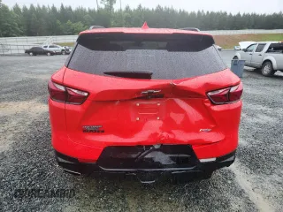 2021 Chevrolet Blazer RS z VIN 3GNKBERS2MS522333, wystawiony jako Copart lot #58483965 z przebiegiem 86 017 mil mil oraz Szkoda całkowita • Salvage title. Historia ofert i sprzedaży dostępna na DreamBid. Obrazek 6.