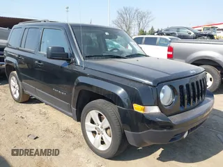 2015 Jeep Patriot Latitude with VIN 1C4NJPFB2FD157907, listed as a IAAI auction lot 41767591 with 111,738 mi miles and . Bid and sale history available at DreamBid. Image 1.