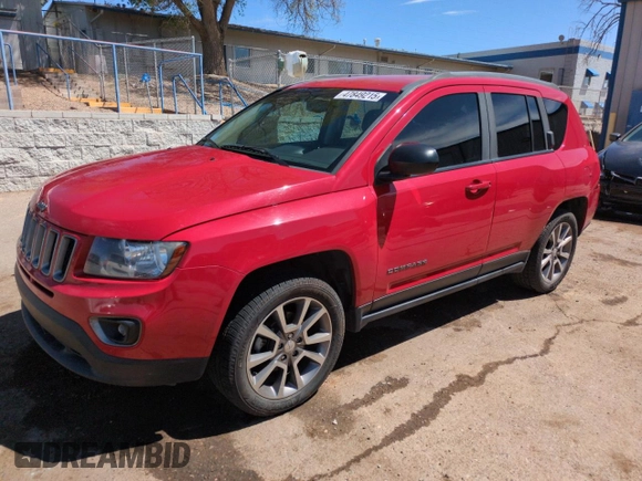 2016 Jeep Compass Sport z VIN 1C4NJCBA9GD777211, wystawiony jako Copart lot #47849215 z przebiegiem 118 804 mil mil oraz Szkoda całkowita • Salvage title. Historia ofert i sprzedaży dostępna na DreamBid. Obrazek 1.