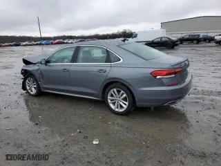 2020 Volkswagen Passat 2.0T SE with VIN 1VWSA7A33LC009038, listed as a Copart auction lot 71748002 with 68,701 mi miles. Bid and sale history available at carsss.com. Image 2.