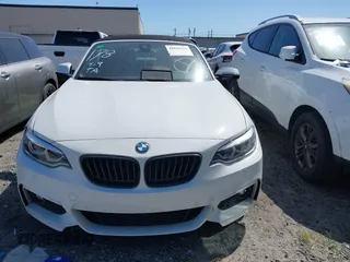2020 BMW 2 Series 230i with VIN WBA2M7C02L7E85044, listed as a IAAI auction lot 41625210 with 27,232 mi miles. Bid and sale history available at carsss.com. Image 13.