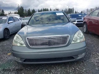 2001 Lexus LS 430 with VIN JTHBN30F910005133, listed as a IAAI auction lot 41937014 with 192,806 mi miles. Bid and sale history available at carsss.com. Image 12.