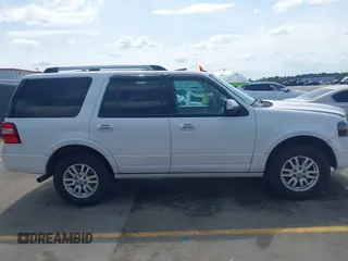 2013 Ford Expedition Limited z VIN 1FMJU1K50DEF62797, wystawiony jako IAAI lot #42166421 z przebiegiem 105 646 mil mil oraz . Historia ofert i sprzedaży dostępna na DreamBid. Obrazek 13.