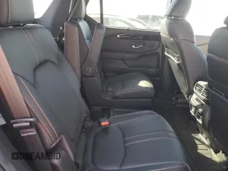2024 Honda Pilot TrailSport with VIN 5FNYG1H65RB008641, listed as a Copart auction lot 73555804 with 8,186 mi miles and Salvage Title. Bid and sale history available at carsss.com. Image 11.