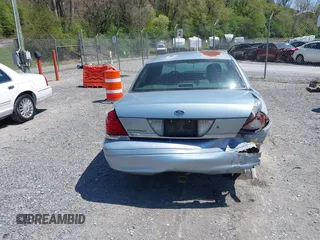 2007 Ford Crown Victoria LX z VIN 2FAFP74V37X122518, wystawiony jako IAAI lot #42071004 z przebiegiem 228 547 mil mil oraz . Historia ofert i sprzedaży dostępna na DreamBid. Obrazek 16.