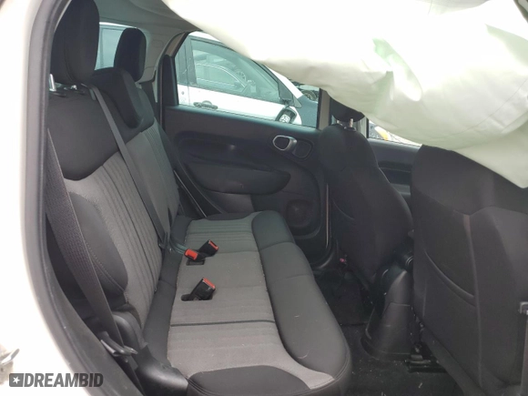 2015 FIAT 500L Urbana Trekking with VIN ZFBCFADH1FZ032934, listed as a Copart auction lot 69152844 with 0 mi miles and Salvage Title. Bid and sale history available at carsss.com. Image 10.