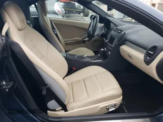 2006 Mercedes-Benz SLK-Class 5.5L AMG with VIN WDBWK73FX6F101788, listed as a Copart auction lot 86853414 with 51,995 mi miles and Salvage Title. Bid and sale history available at carsss.com. Image 10.