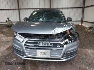 2018 Audi Q5 Premium Plus with VIN WA1BNAFY4J2163960, listed as a IAAI auction lot 41758638 with 59,803 mi miles. Bid and sale history available at carsss.com. Image 12.