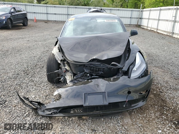 2023 Tesla Model 3 z VIN 5YJ3E1EA3PF698993, wystawiony jako Copart lot #55033655 z przebiegiem Nie podano mil oraz Szkoda całkowita • Salvage title. Historia ofert i sprzedaży dostępna na DreamBid. Obrazek 5.