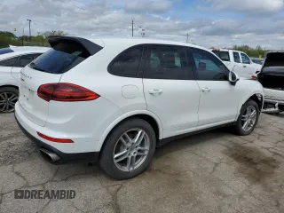 2017 Porsche Cayenne z VIN WP1AA2A24HKA81225, wystawiony jako Copart lot #55251585 z przebiegiem 80 828 mil mil oraz Szkoda całkowita • Salvage title. Historia ofert i sprzedaży dostępna na DreamBid. Obrazek 3.