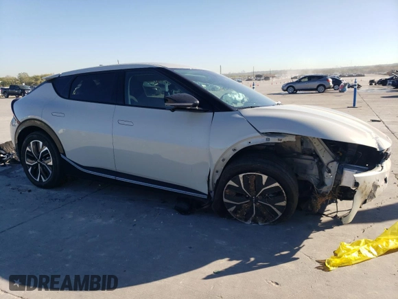 2022 Kia EV6 Wind with VIN KNDC3DLC5N5043079, listed as a Copart auction lot 80928934 with 41,075 mi miles and Salvage Title. Bid and sale history available at carsss.com. Image 4.