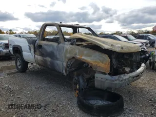 2005 Chevrolet Silverado 3500 SRW Wrk Trk with VIN 1GCHK34UX5E297557, listed as a Copart auction lot 75354184 with 0 mi miles and Non Repairable. Bid and sale history available at carsss.com. Image 4.