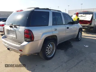 2007 Chevrolet TrailBlazer LS with VIN 1GNDS13S972108556, listed as a IAAI auction lot 41851089 with 225,235 mi miles and . Bid and sale history available at DreamBid. Image 4.