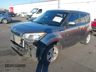 2015 Kia Soul with VIN KNDJN2A22F7169714, listed as a IAAI auction lot 41431556 with 122,834 mi miles. Bid and sale history available at carsss.com. Image 20.
