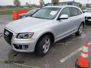 2010 Audi Q5 Premium Plus с VIN WA1LKAFP5AA104653, выставлен на аукционе IAAI как лот 41930488 с пробегом 81 934 миль миль и . История ставок и продаж доступна на DreamBid. Изображение 19.