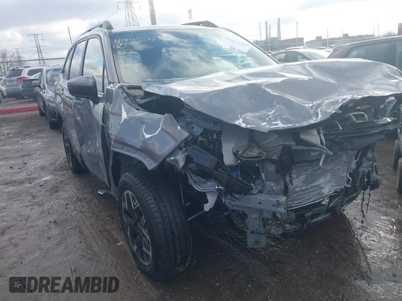 2025 Subaru Forester Premium z VIN JF2SLDDC1SH455666, wystawiony jako IAAI lot #41495573 z przebiegiem 4 383 mil mil oraz . Historia ofert i sprzedaży dostępna na DreamBid. Obrazek 1.