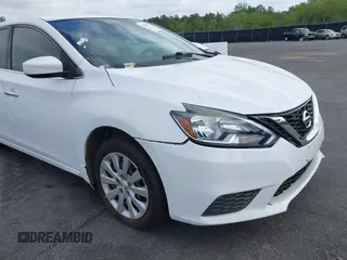 2016 Nissan Sentra SR with VIN 3N1AB7AP7GY333852, listed as a IAAI auction lot 41963952 with 136,110 mi miles and . Bid and sale history available at DreamBid. Image 12.
