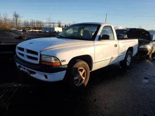 1999 Dodge Dakota SLT with VIN 1B7FL26X6XS142370, listed as a Copart auction lot 84569414 with 154,902 mi miles and Clean Title. Bid and sale history available at carsss.com. Image 1.