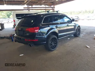 2015 Audi Q7 S line Prestige with VIN WA1DGAFE7FD028248, listed as a IAAI auction lot 42583878 with 133,496 mi miles and . Bid and sale history available at DreamBid. Image 4.