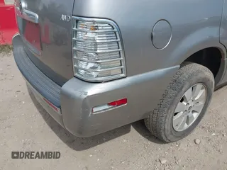 2008 Mercury Mountaineer z VIN 4M2EU47EX8UJ06182, wystawiony jako IAAI lot #42104679 z przebiegiem 121 918 mil mil oraz . Historia ofert i sprzedaży dostępna na DreamBid. Obrazek 13.