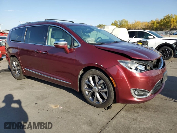 2018 Chrysler Pacifica Limited z VIN 2C4RC1GG1JR252550, wystawiony jako Copart lot #76137964 z przebiegiem 184 072 mil mil oraz Szkoda całkowita • Salvage title. Historia ofert i sprzedaży dostępna na DreamBid. Obrazek 4.