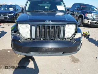2012 Jeep Liberty Sport z VIN 1C4PJLAK6CW188649, wystawiony jako IAAI lot #41042923 z przebiegiem 174 598 mil mil oraz . Historia ofert i sprzedaży dostępna na DreamBid. Obrazek 6.