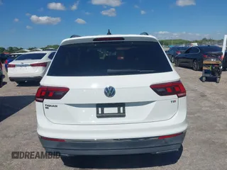 2018 Volkswagen Tiguan SEL with VIN 3VV3B7AX8JM192926, listed as a IAAI auction lot 42034229 with 16,656 mi miles and . Bid and sale history available at DreamBid. Image 16.