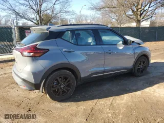 2022 Nissan Kicks SR with VIN 3N1CP5DV4NL489396, listed as a Copart auction lot 45162275 with 34,968 mi miles and Salvage Title. Bid and sale history available at carsss.com. Image 3.