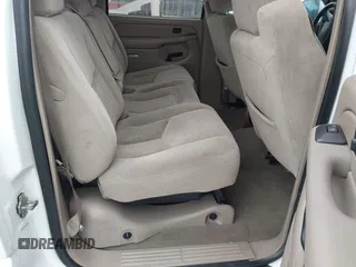 2005 Chevrolet Avalanche LS with VIN 3GNEC12Z55G199068, listed as a IAAI auction lot 42412960 with 193,710 mi miles and . Bid and sale history available at DreamBid. Image 8.