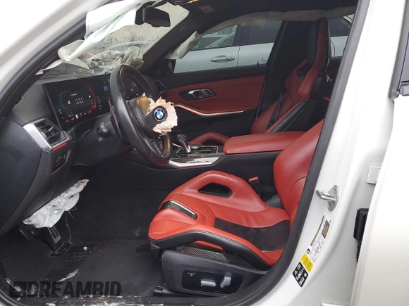 2023 BMW M3 Competition xDrive z VIN WBS43AY05PFP19411, wystawiony jako Copart lot #85955874 z przebiegiem 18 709 mil mil oraz Szkoda całkowita • Salvage title. Historia ofert i sprzedaży dostępna na DreamBid. Obrazek 7.
