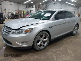 2012 Ford Taurus SHO с VIN 1FAHP2KTXCG107494, выставлен на аукционе IAAI как лот 41951659 с пробегом 128 015 миль миль и . История ставок и продаж доступна на DreamBid. Изображение 2.