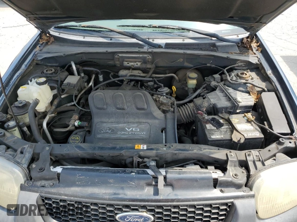 2001 Ford Escape XLS с VIN 1FMYU02161KA58399, выставлен на аукционе Copart как лот 58973115 с пробегом 221 560 миль миль и Списание • Salvage title. История ставок и продаж доступна на DreamBid. Изображение 12.