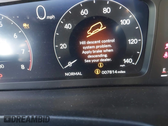 2025 Honda Pilot Black Edition with VIN 5FNYG1H90SB012273, listed as a IAAI auction lot 41504568 with 7,814 mi miles. Bid and sale history available at carsss.com. Image 15.