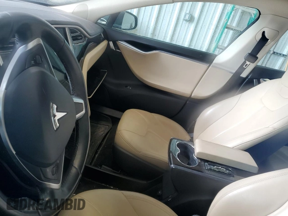 2013 Tesla Model S with VIN 5YJSA1DN1DFP12218, listed as a Copart auction lot 54717725 with Not Provided miles and Non Repairable. Bid and sale history available at carsss.com. Image 9.